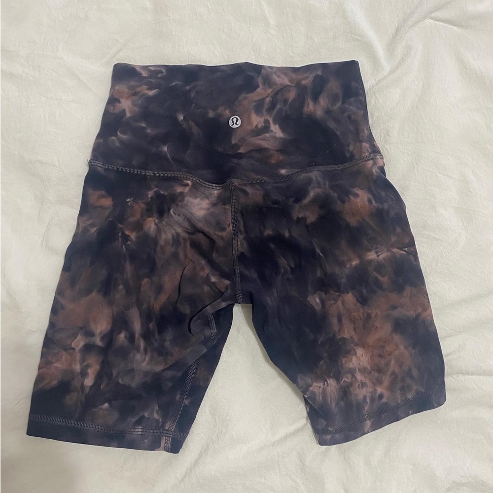 Lulu lemon shorts size 4